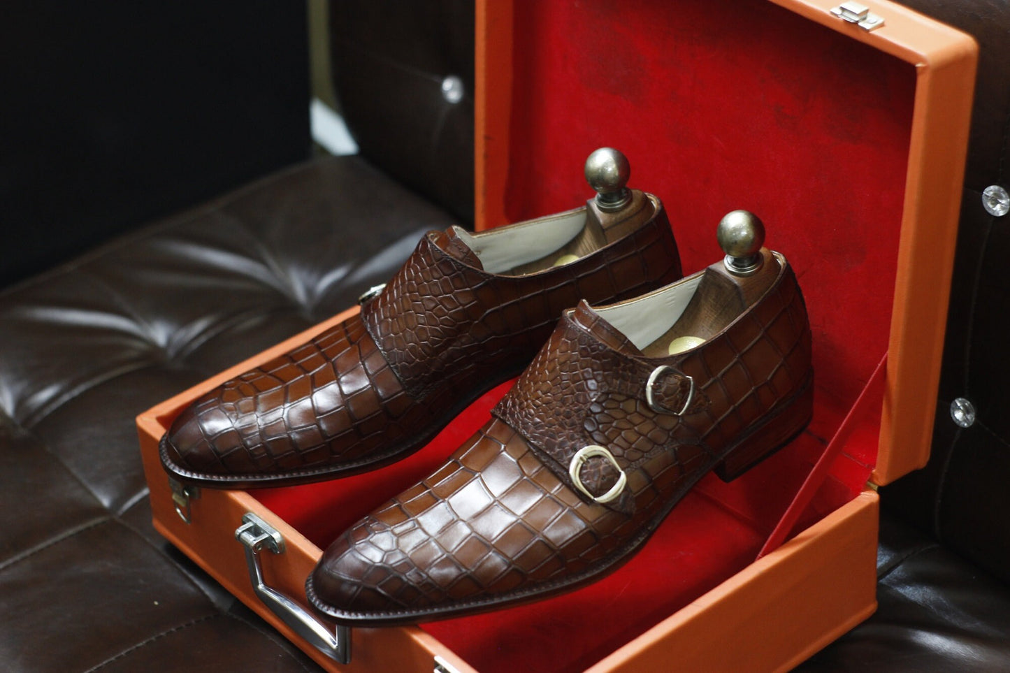 New Men's Handmade Buckle Shoes Brown Crocodile Textured Leather Double Monk Buckle Strap Stylish Dress & Formal Wear Shoes