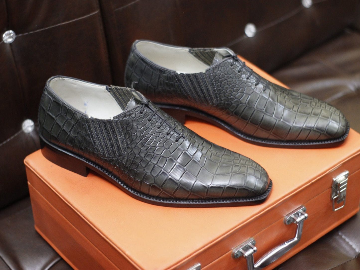 New Men's Handmade Formal Shoes Grey Crocodile Textured Leather , Lace Up Stylish Dress & Casual Wear Shoes