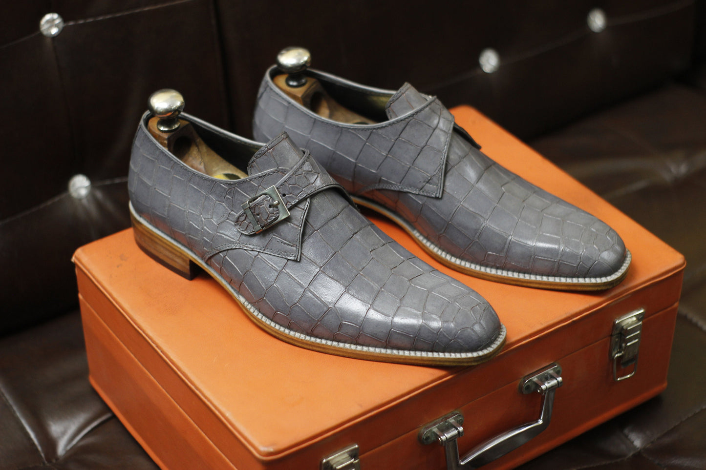 New Men's Handmade Buckle Shoes Grey Crocodile Textured Leather Single Monk Stylish Buckle Dress & Formal Wear Shoes