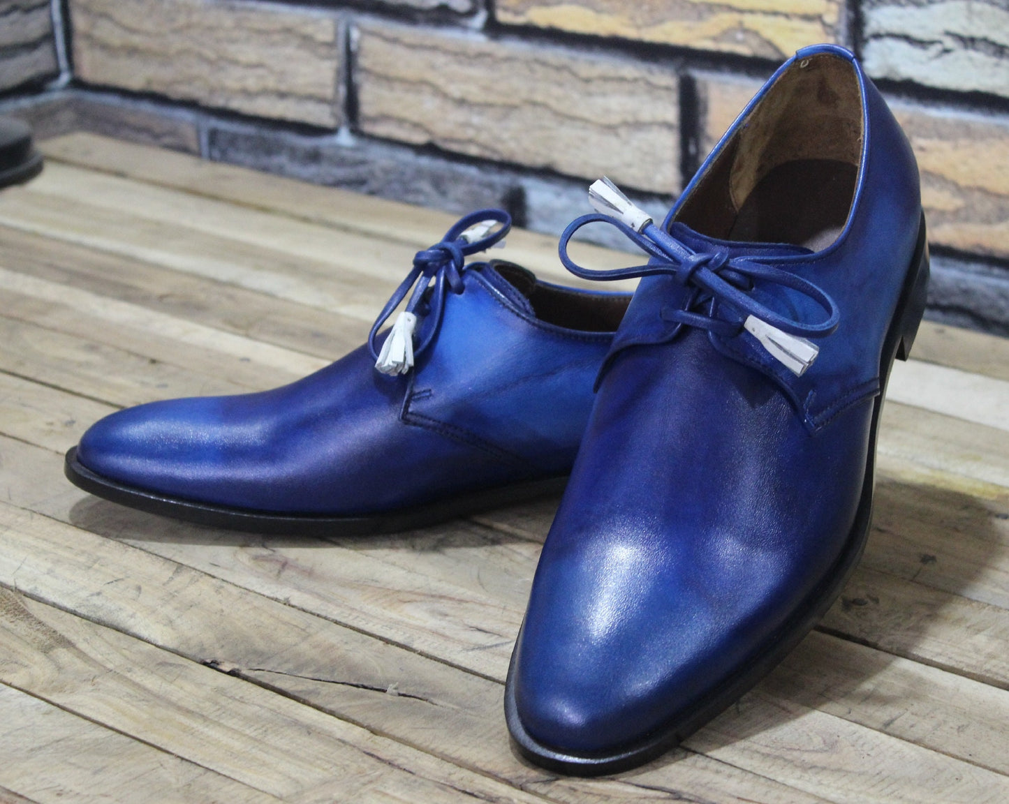 New Men's Handmade Formal Shoes Dual Tone Blue Shaded Leather Lace Up Stylish Leather Laces Dress / Casual Wear Shoes