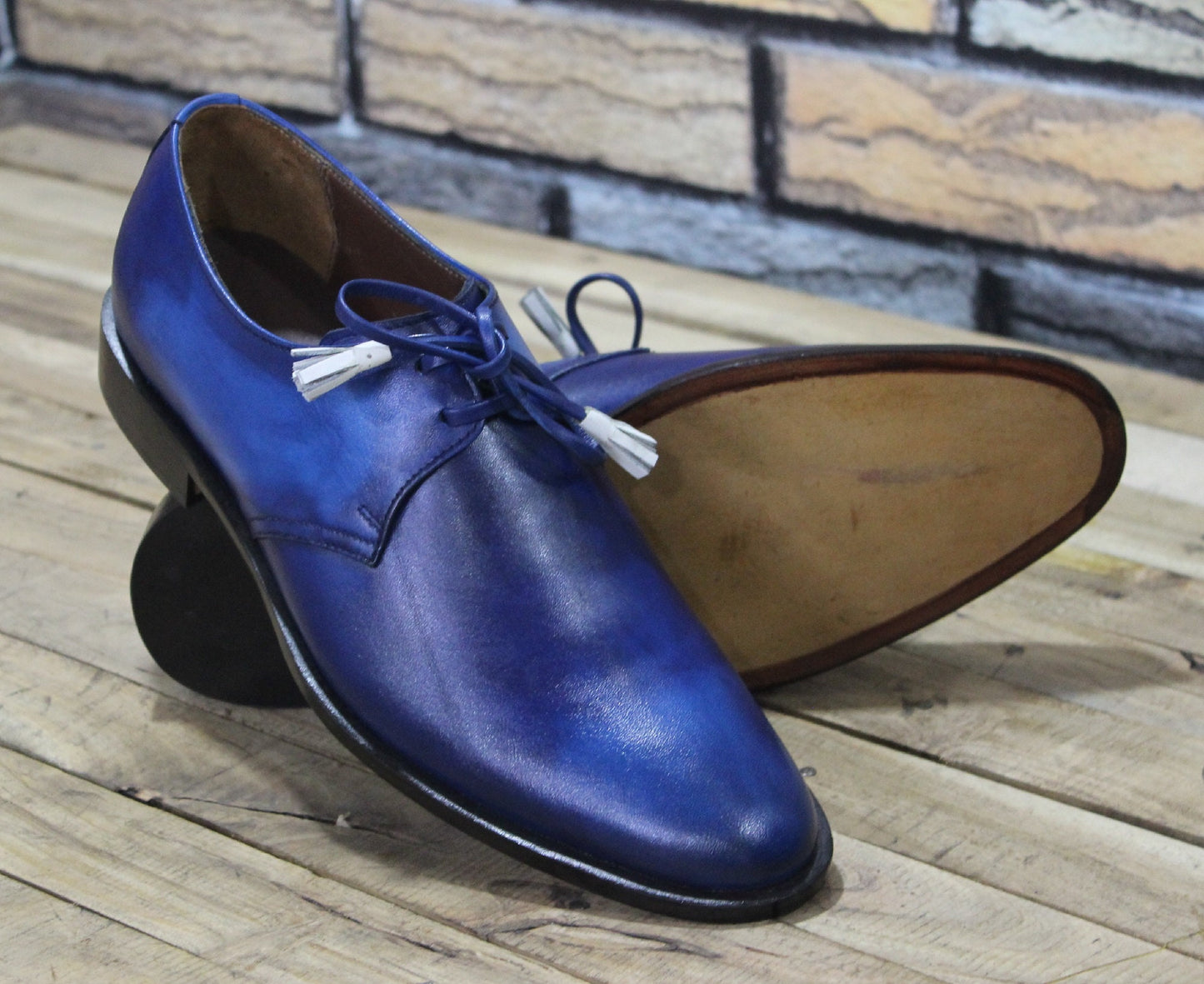 New Men's Handmade Formal Shoes Dual Tone Blue Shaded Leather Lace Up Stylish Leather Laces Dress / Casual Wear Shoes