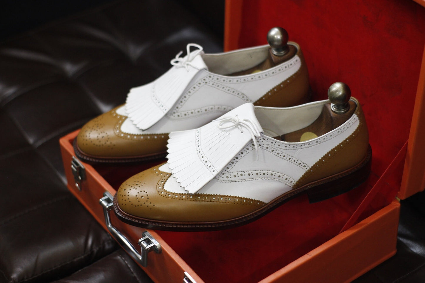 New Men's Handmade Formal Shoes Tan And White Leather Bespoke Style Wing Tip Lace Dress & Formal Wear Shoes