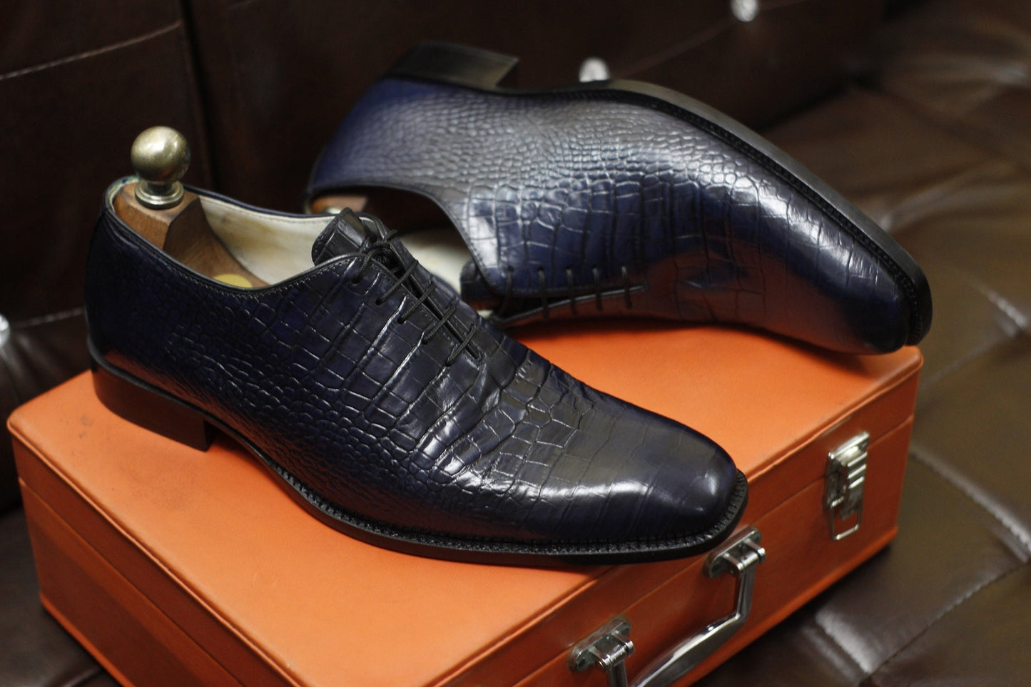 New Men's Handmade Formal Shoes Navy Blue Crocodile Textured Leather , Lace Up Stylish Dress & Casual Wear Shoes