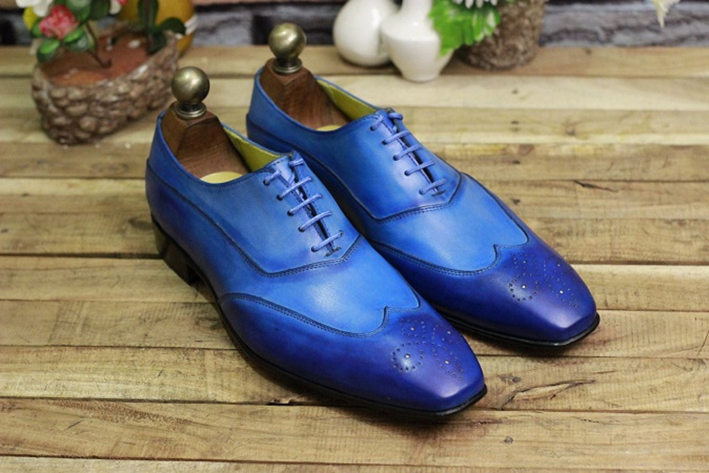 New Men's Handmade Formal Shoes Blue Shaded Leather Lace Up Stylish Wing Tip Dress & Formal Wear Shoes