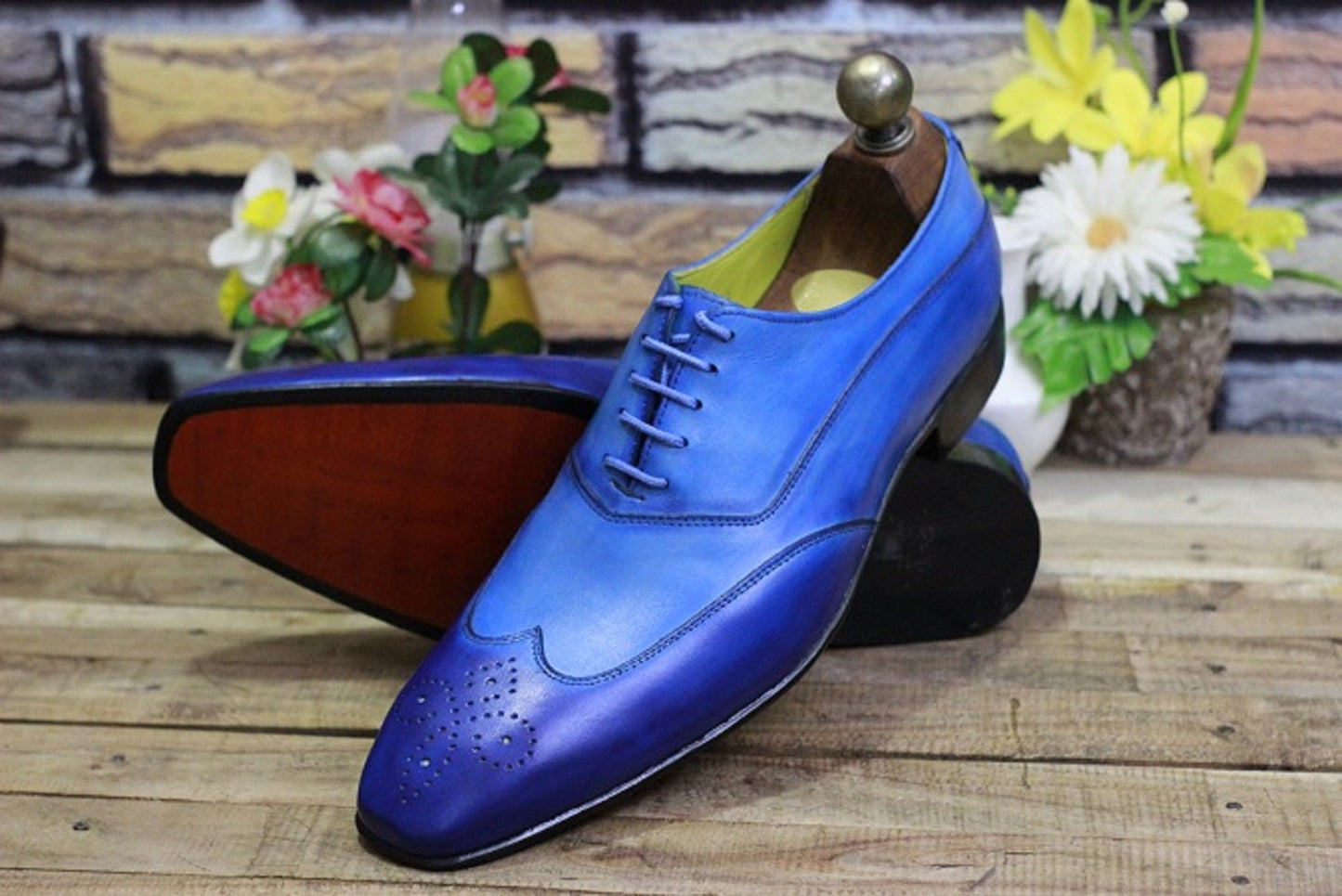 New Men's Handmade Formal Shoes Blue Shaded Leather Lace Up Stylish Wing Tip Dress & Formal Wear Shoes