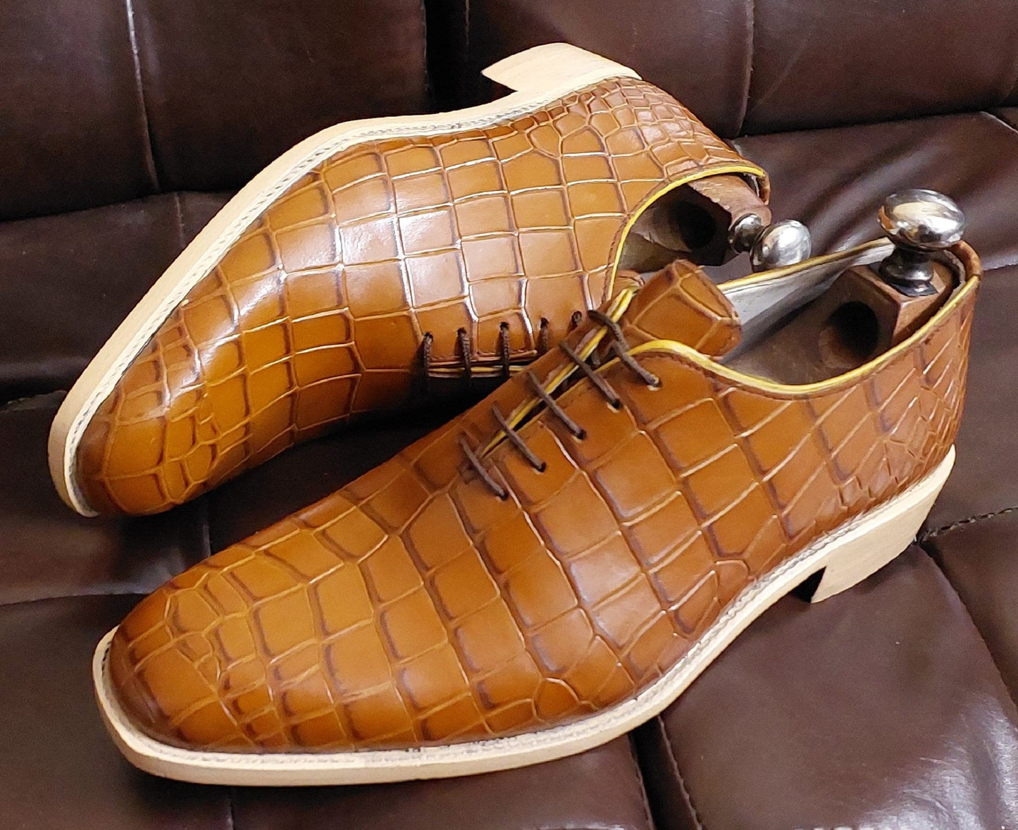 New Men's Handmade Formal Shoes Brown Crocodile Textured Leather Lace Up Stylish Dress & Casual Wear Shoes